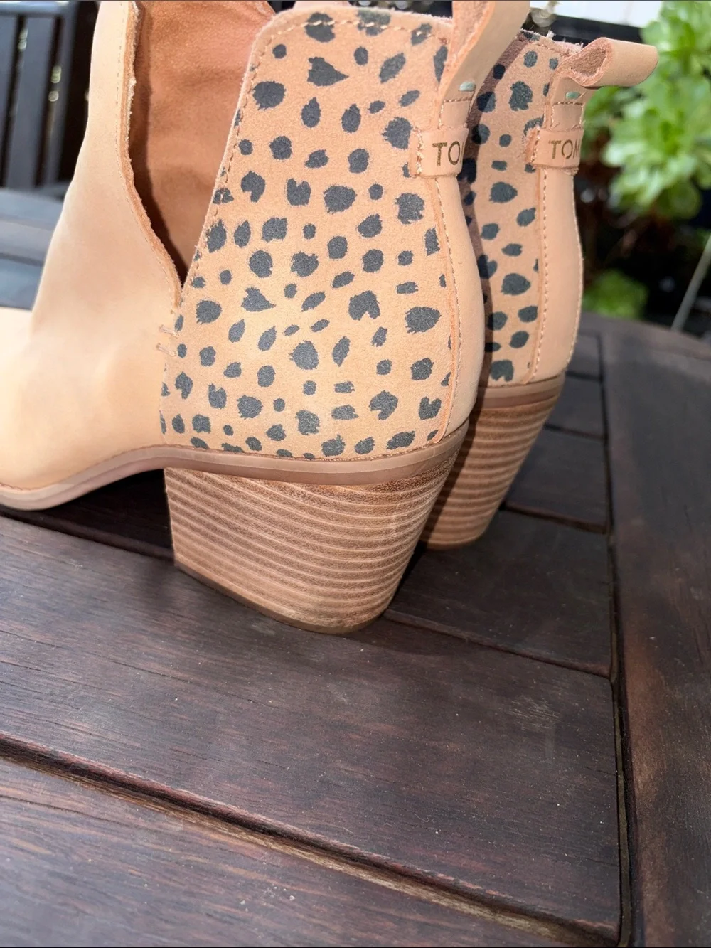 Toms beige ankle